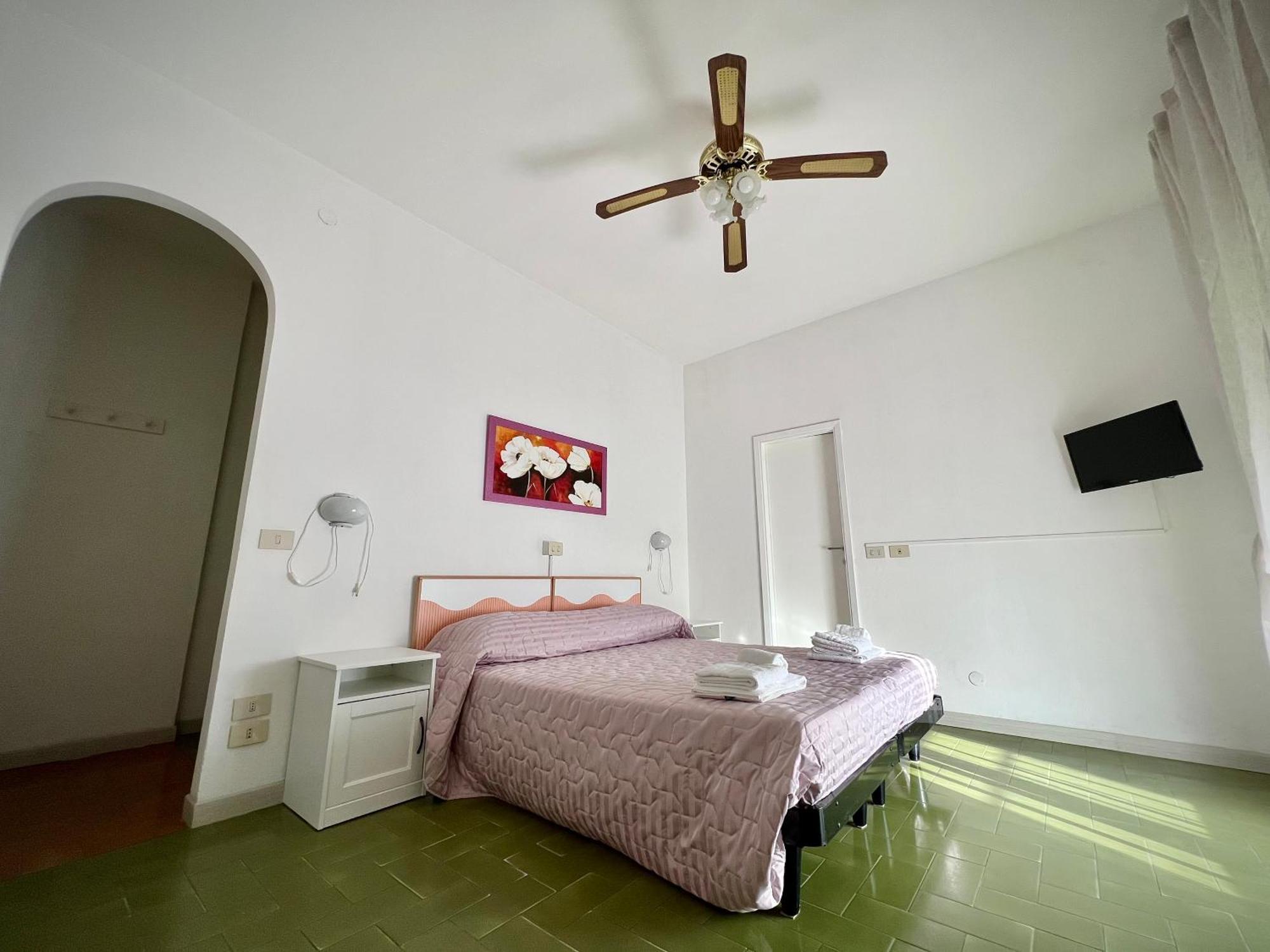 Bed&Breakfast Villa Lorena Forte dei Marmi Exterior foto